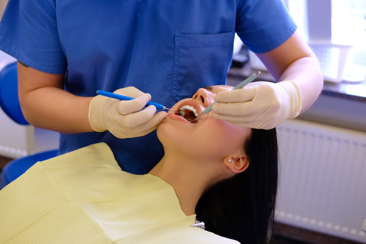 Types of Tooth Extractions: Simple vs. Surgical